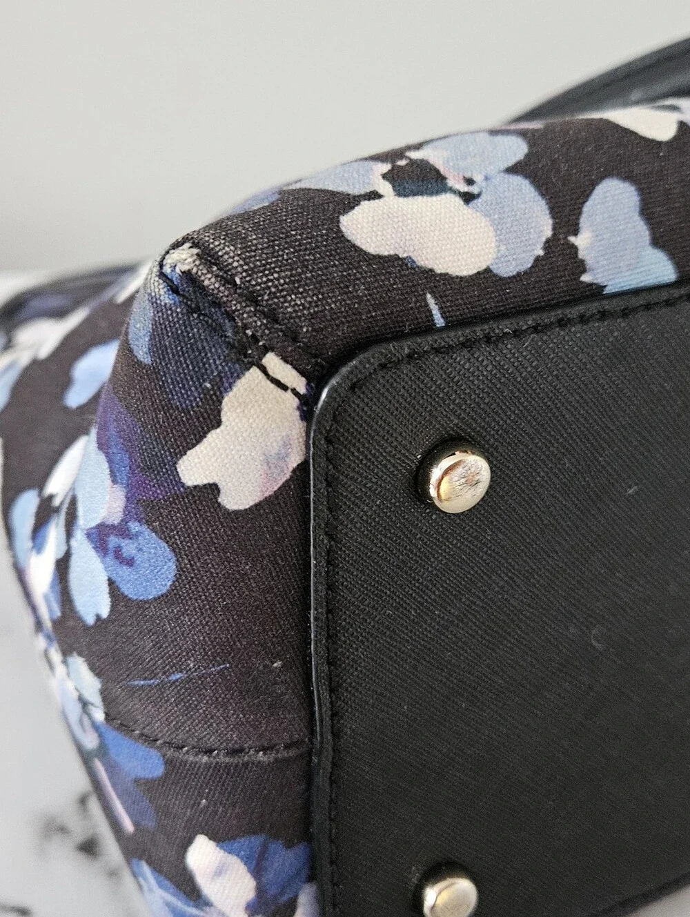 Kate Spade New York Cameron Street Blue Floral Margot Satchel (EUC)